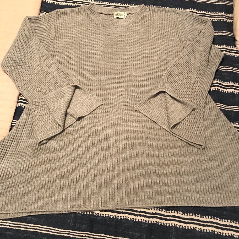 CLUB LONDON Sweater